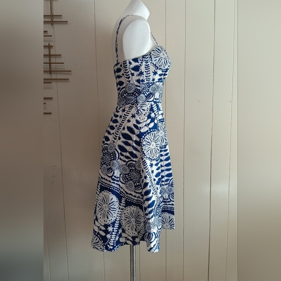 Alyn Paige Sun Dress Sz Small Boutique Blue White Floral Spaghetti Straps Retro - Picture 3 of 9